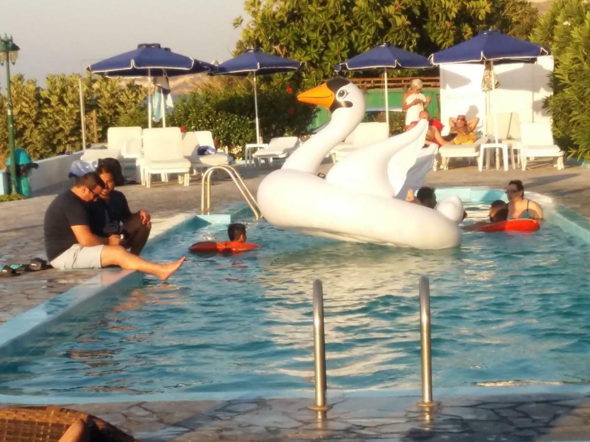 Haritos Hotel - Geothermal Hot Swimming Pool Mandraki  Bagian luar foto