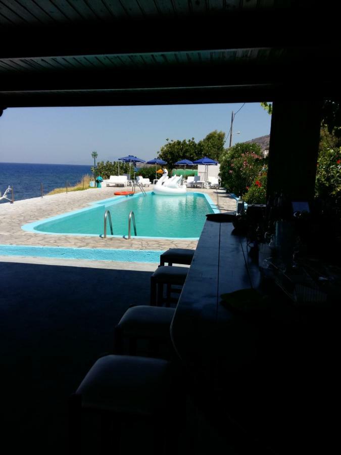 Haritos Hotel - Geothermal Hot Swimming Pool Mandraki  Bagian luar foto